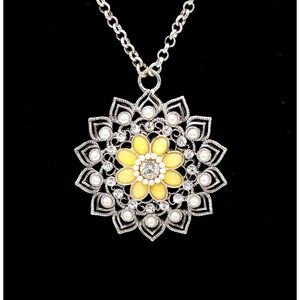 Yellow Flower Pendant‎ Necklace Rhinestone Pearl Silver Tone